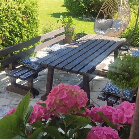 House Biba & Leona Bed and Breakfast Rastovača Exteriör bild